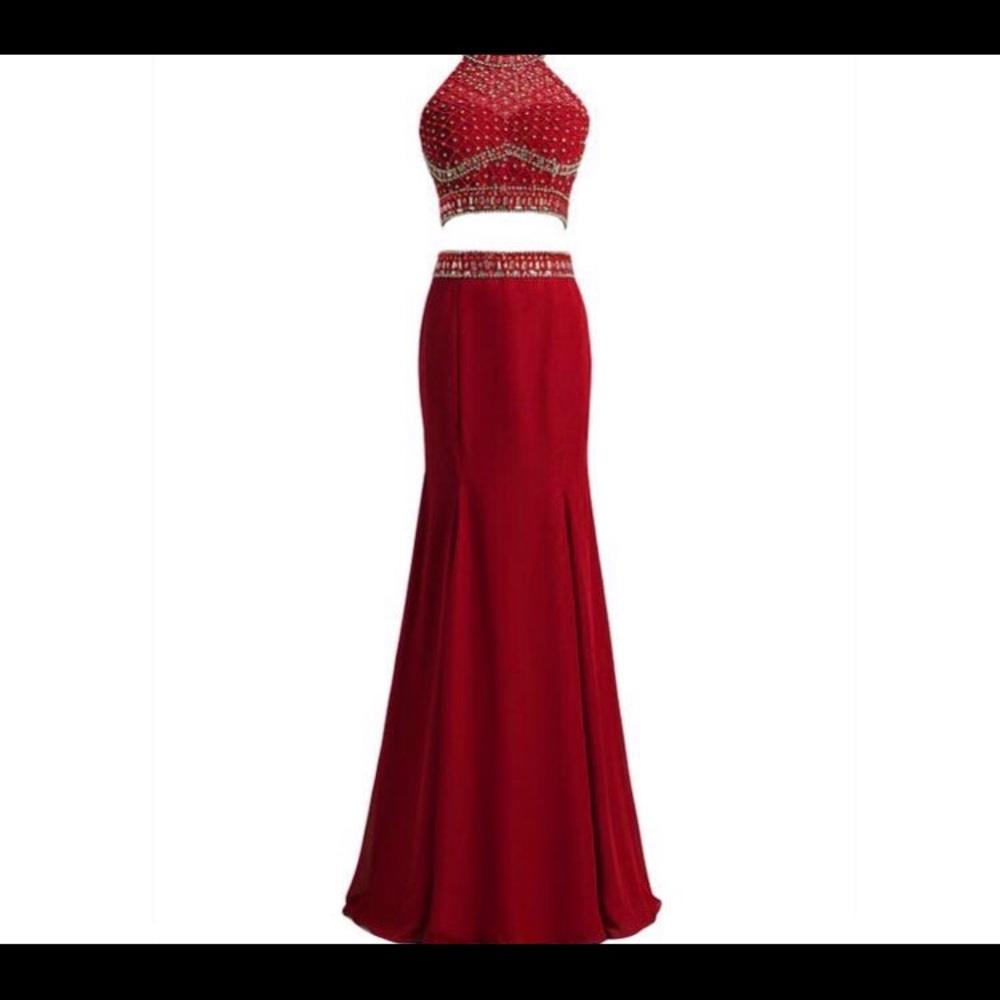 red prom dress