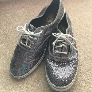 SILVER VANS