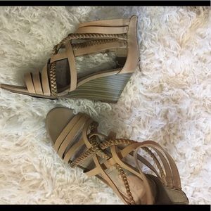 Aldo wedges