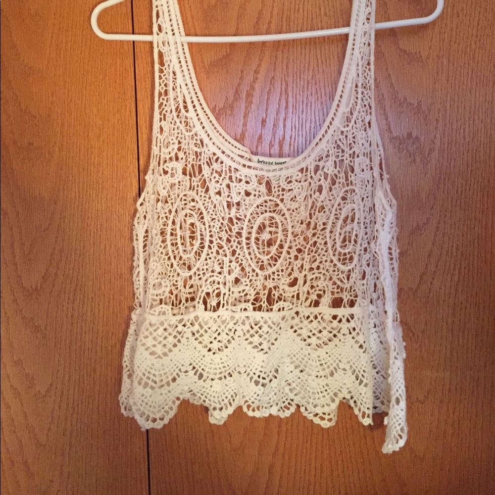 Crop crochet tank