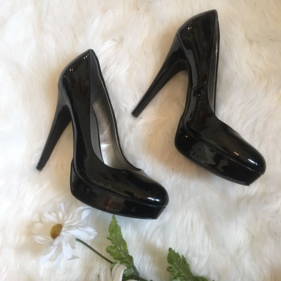 Guess Shoes - SALE Guess black platform heels