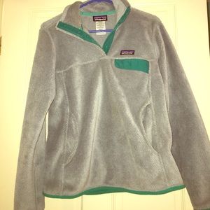 Patagonia Women's "Re-Tool Snap-T" pullover.