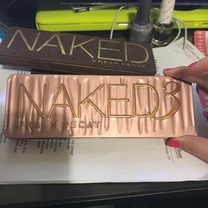 Urban Decay Naked 3