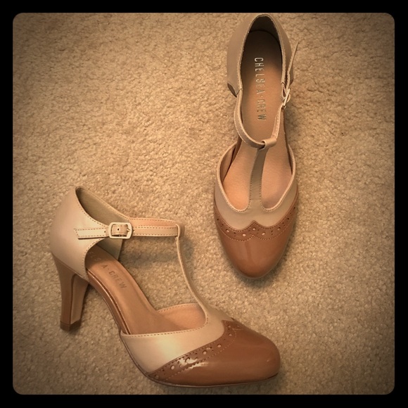 Cute Vintage Look T Strap Heels Cute Vintage Look T Strap Heels