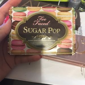 Too Faced Sugar Pop palette