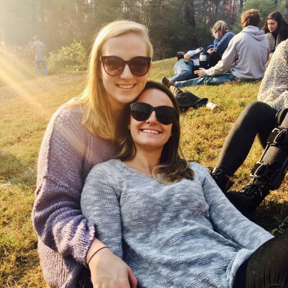 Meet your Posher, Ari