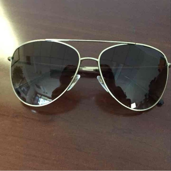 Burberry Accessories - NEW Burberry Aviator Sunglasses