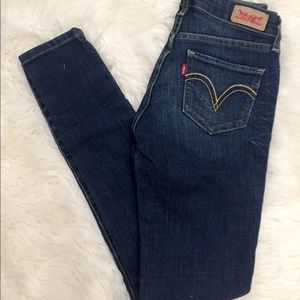 NWOT Levi's jean leggings (jeggings)