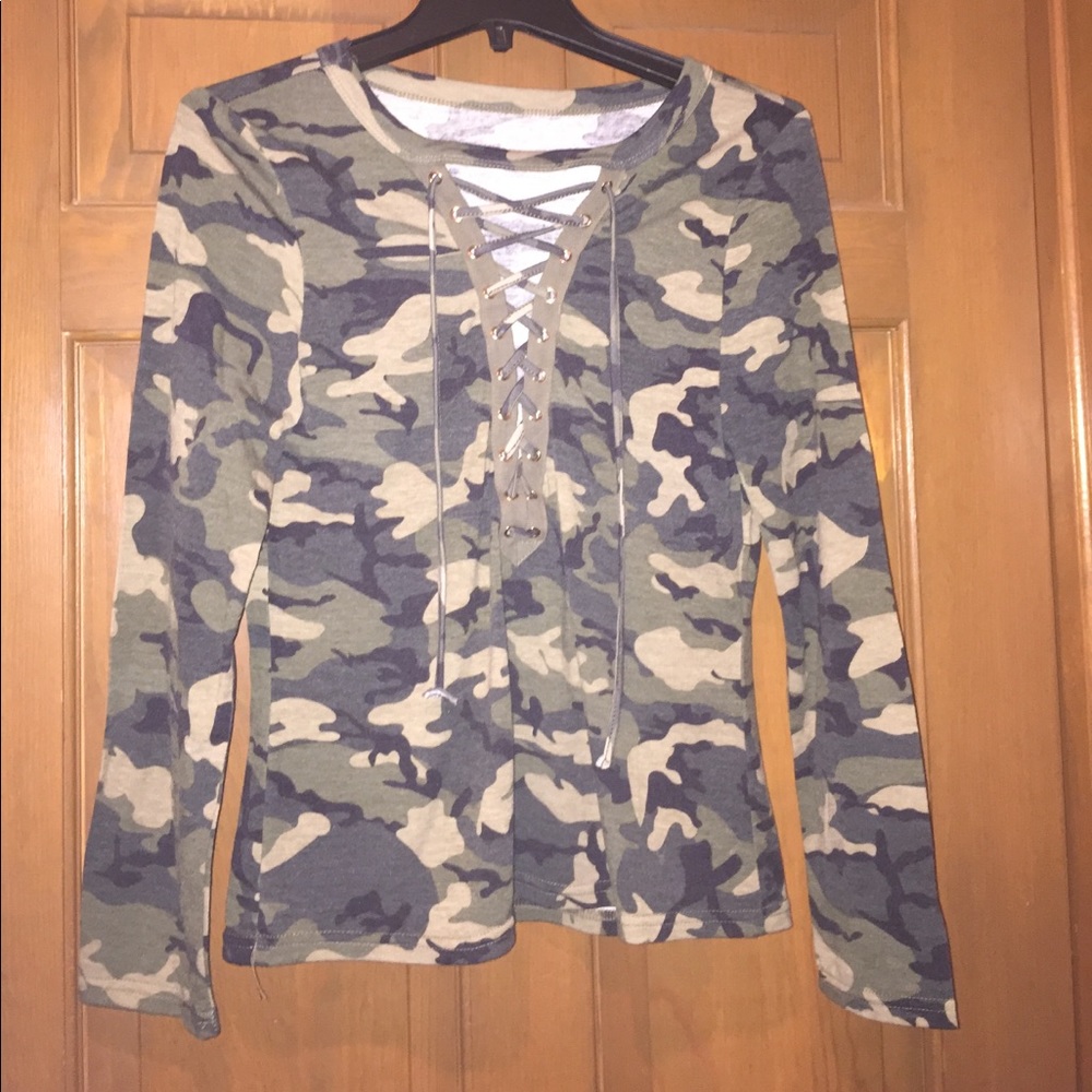 Women's camo long sleeve shirt.