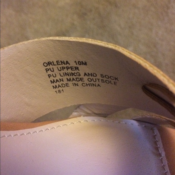 Steve Madden Orlena Tan Wedges - Picture 3 of 7