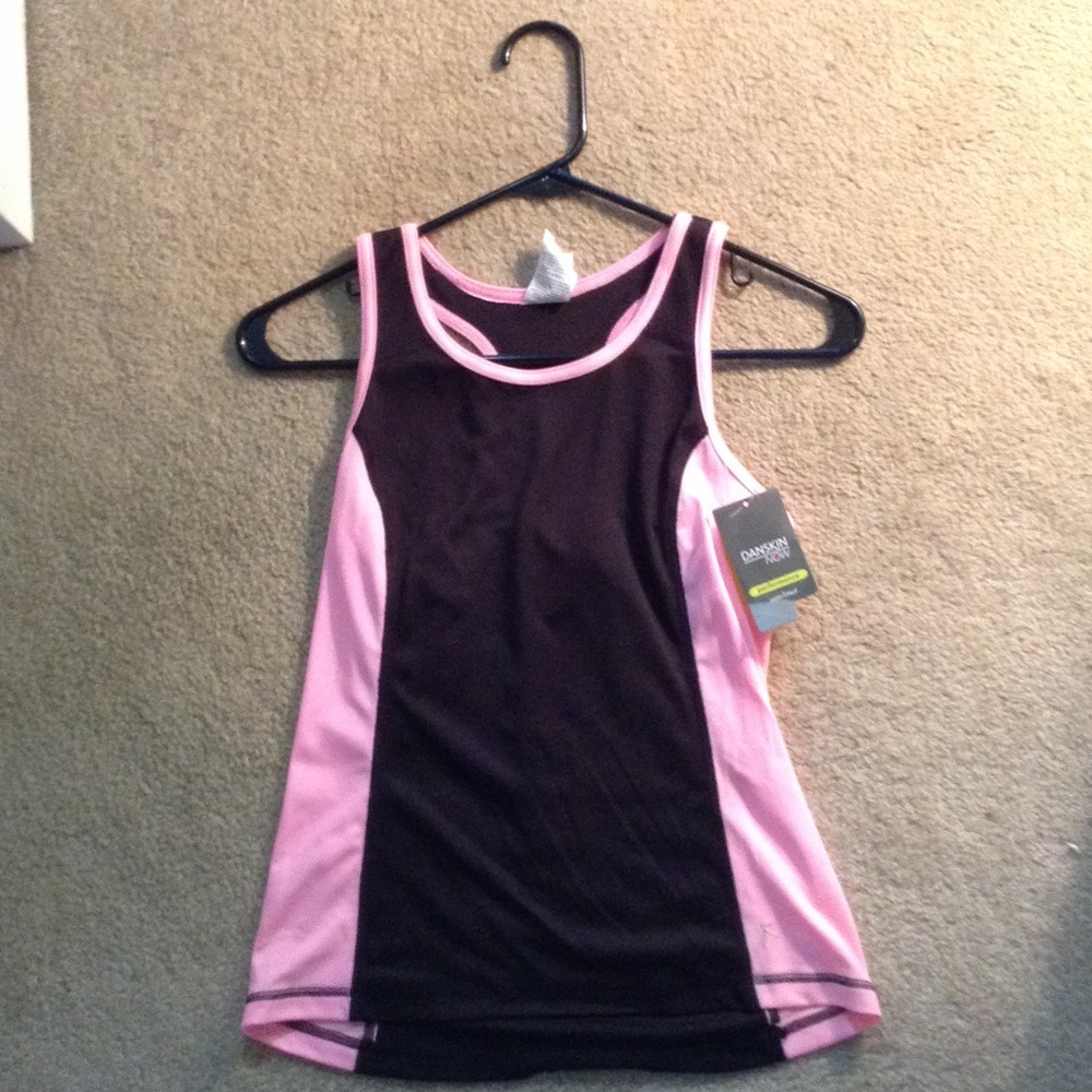 Sports top