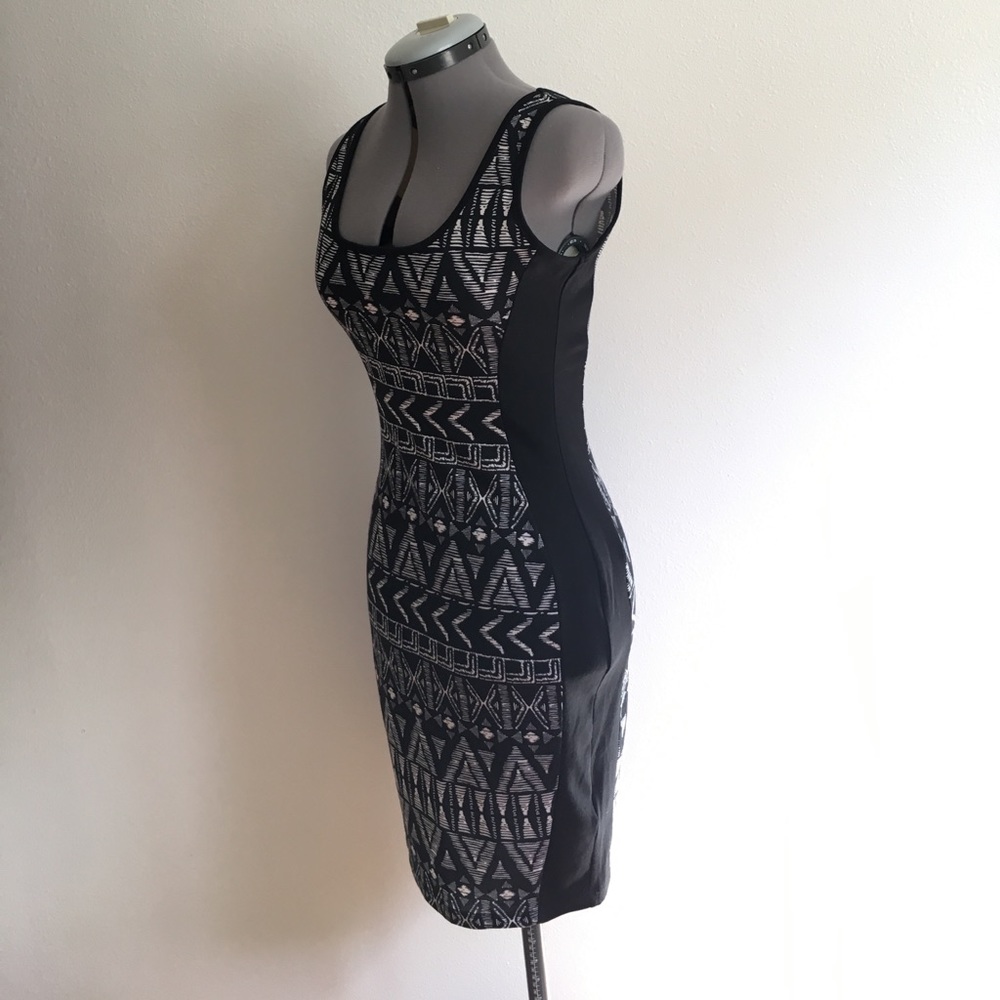 Sparkle And Fade Black And White Patterned Dress - image 1
