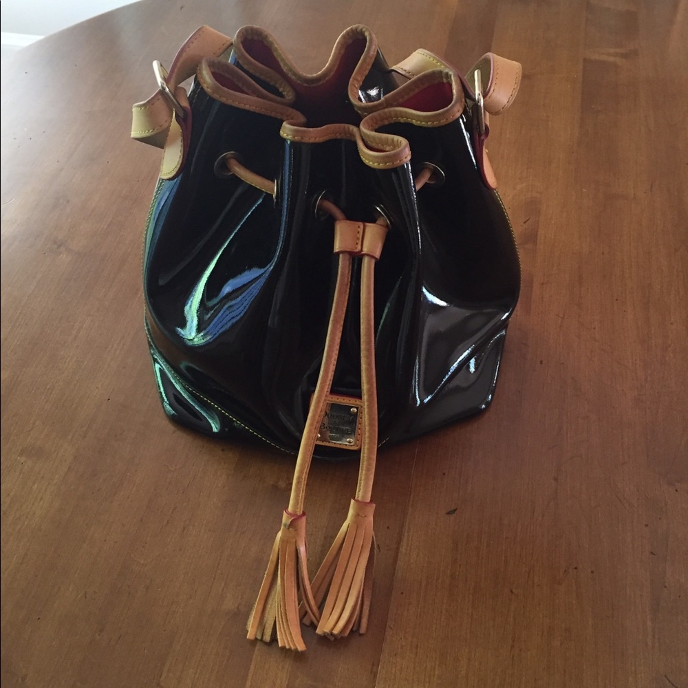 Dooney & Bourke purse