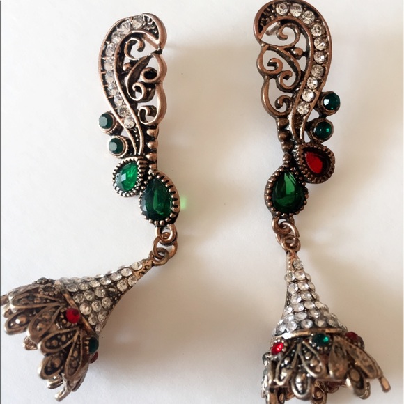 #A54 Antique Style Dangle Earrings - Picture 3 of 6