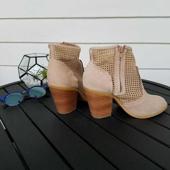 Saks Fifth Avenue suede booties - Picture 3 of 5