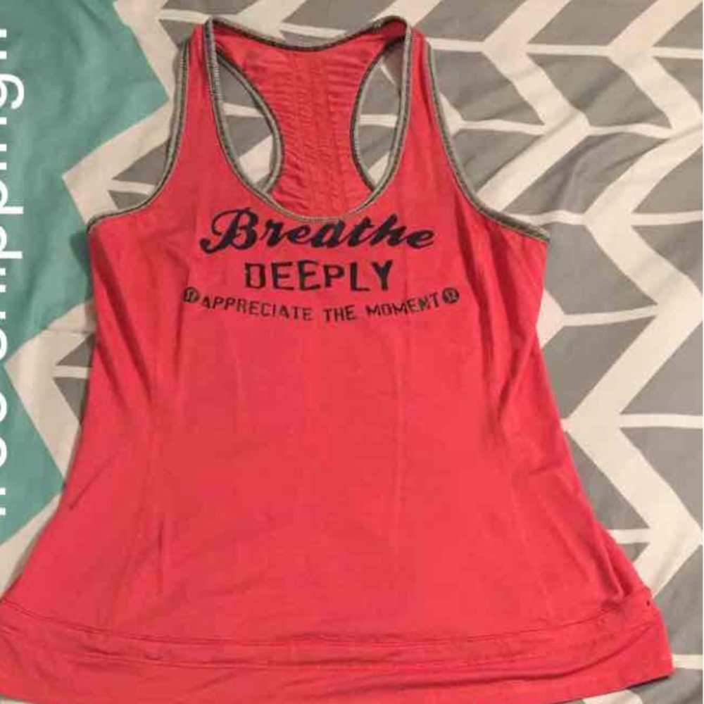 Lululemon racerback size 8