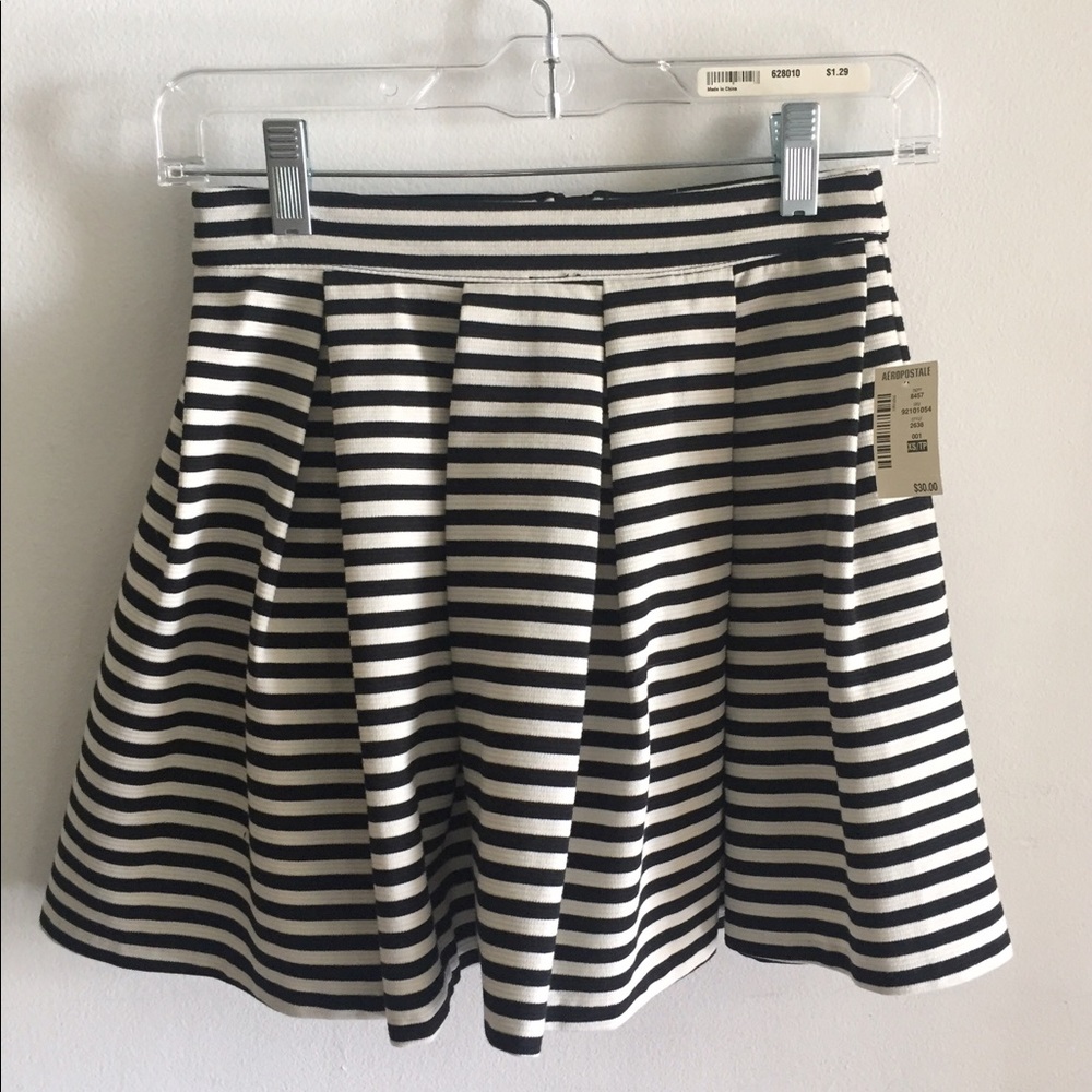 bethany mota black & white striped mini skirt