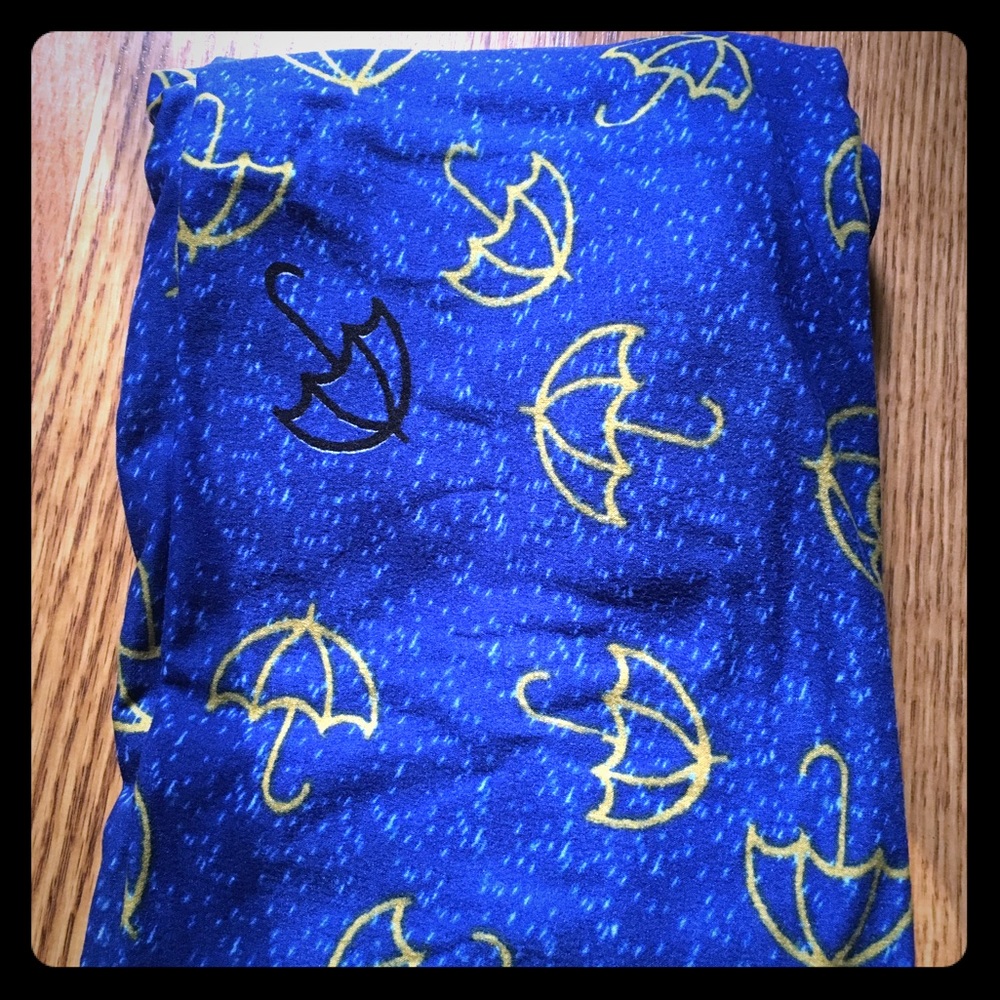 LuLaRoe T&C Umbrella Leggings