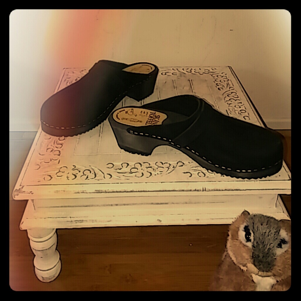 Very chic!! Black Suede Clogs from Sweden.