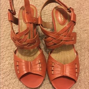 Clarks Artisan coral colored wedge sandals
