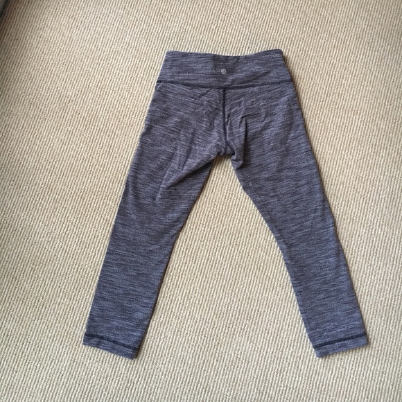 lululemon athletica Pants - Grey lulu lemon cropped leggings