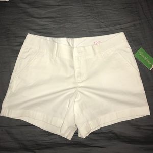 NEVER WORN Lilly pulitzer white shorts size 12