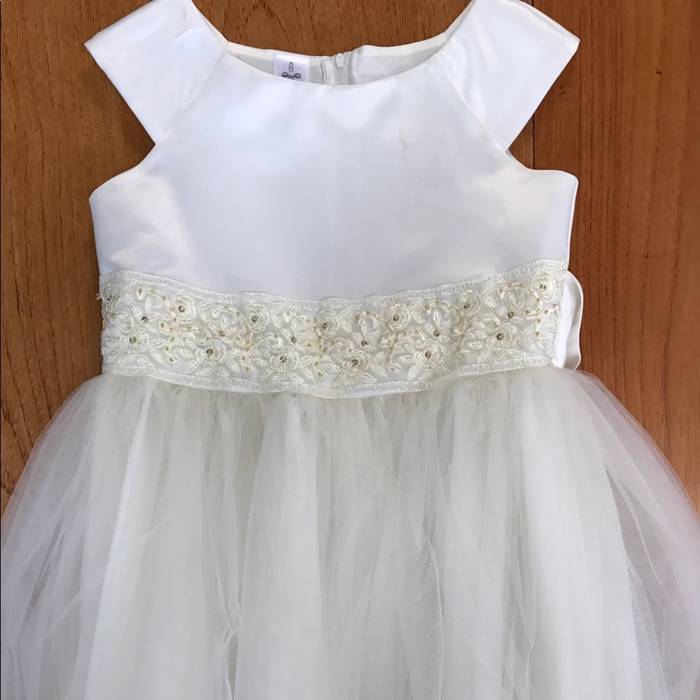 Girls Ivory Tulle Dress Size 10 Princess or Angel?