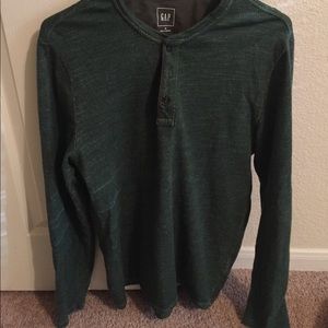 GAP men's long sleeve