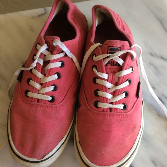 Vintage red 90's Canvas Sneakers Vintage red 90's Canvas Sneakers