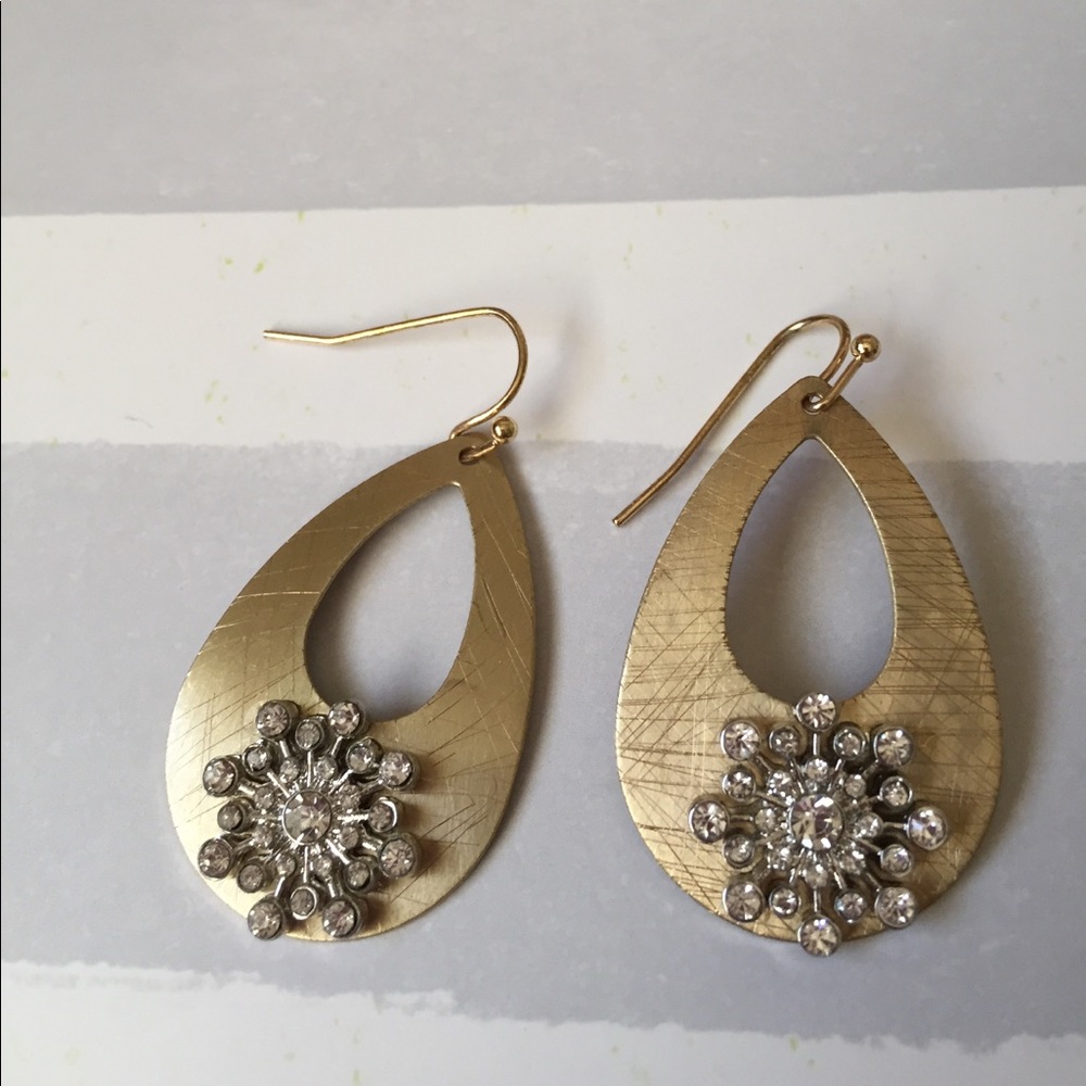 Dangling earrings