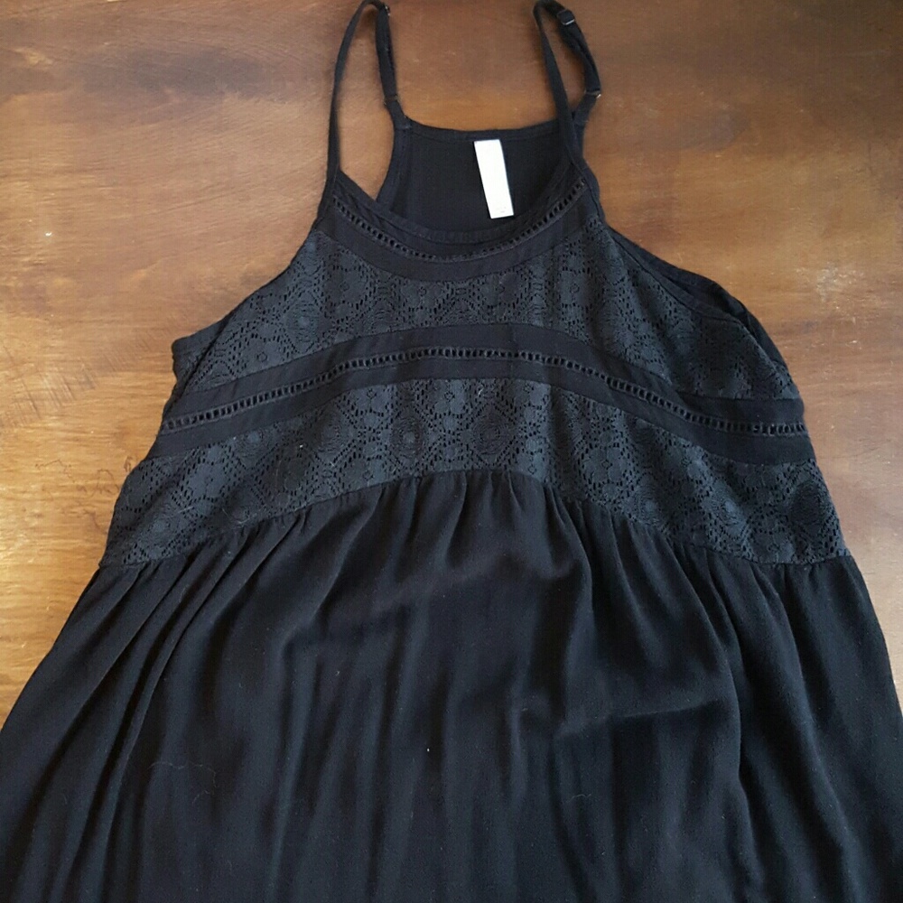 Black flowy top
