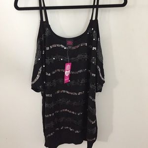 NEW 2b by BeBe cold shoulder sequined top L