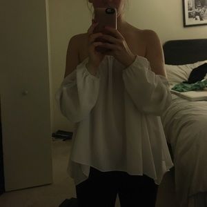 NWT- off the shoulder long sleeve (white) - small
