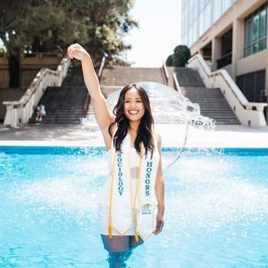 Meet your Posher, Melissa mae