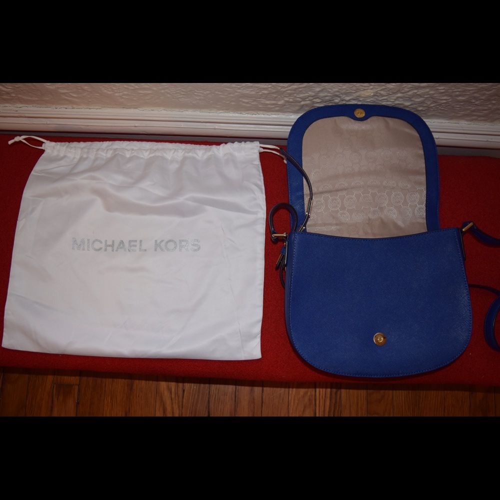 Michael Kors Crossbody