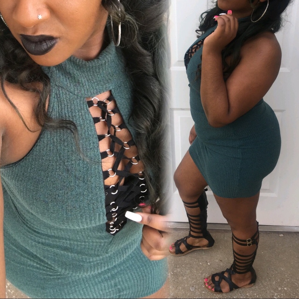 ✨HOST PICK✨ Ribbed Lace Up Dress