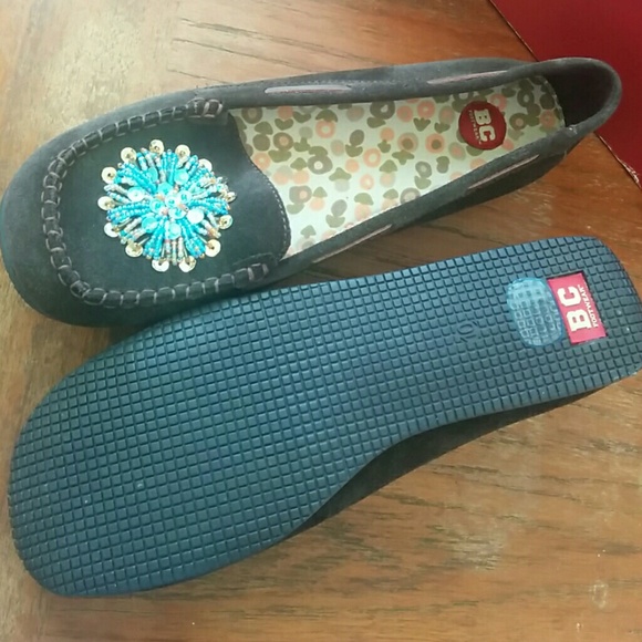 BC Footwear Flats (Price negotiable) - Picture 2 of 4