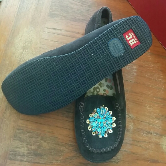BC Footwear Flats (Price negotiable) - Picture 3 of 4