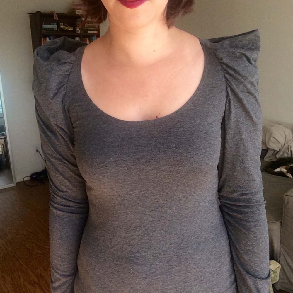 UO  Statement Shoulder Bodycon