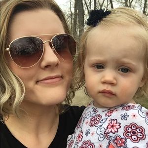 Meet your Posher, Armeka