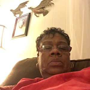 Meet your Posher, Beverly