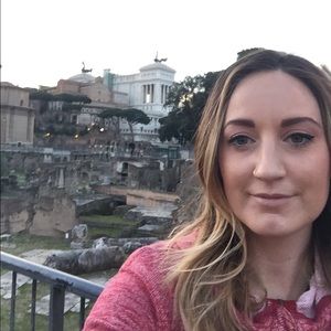 Meet your Posher, Amanda