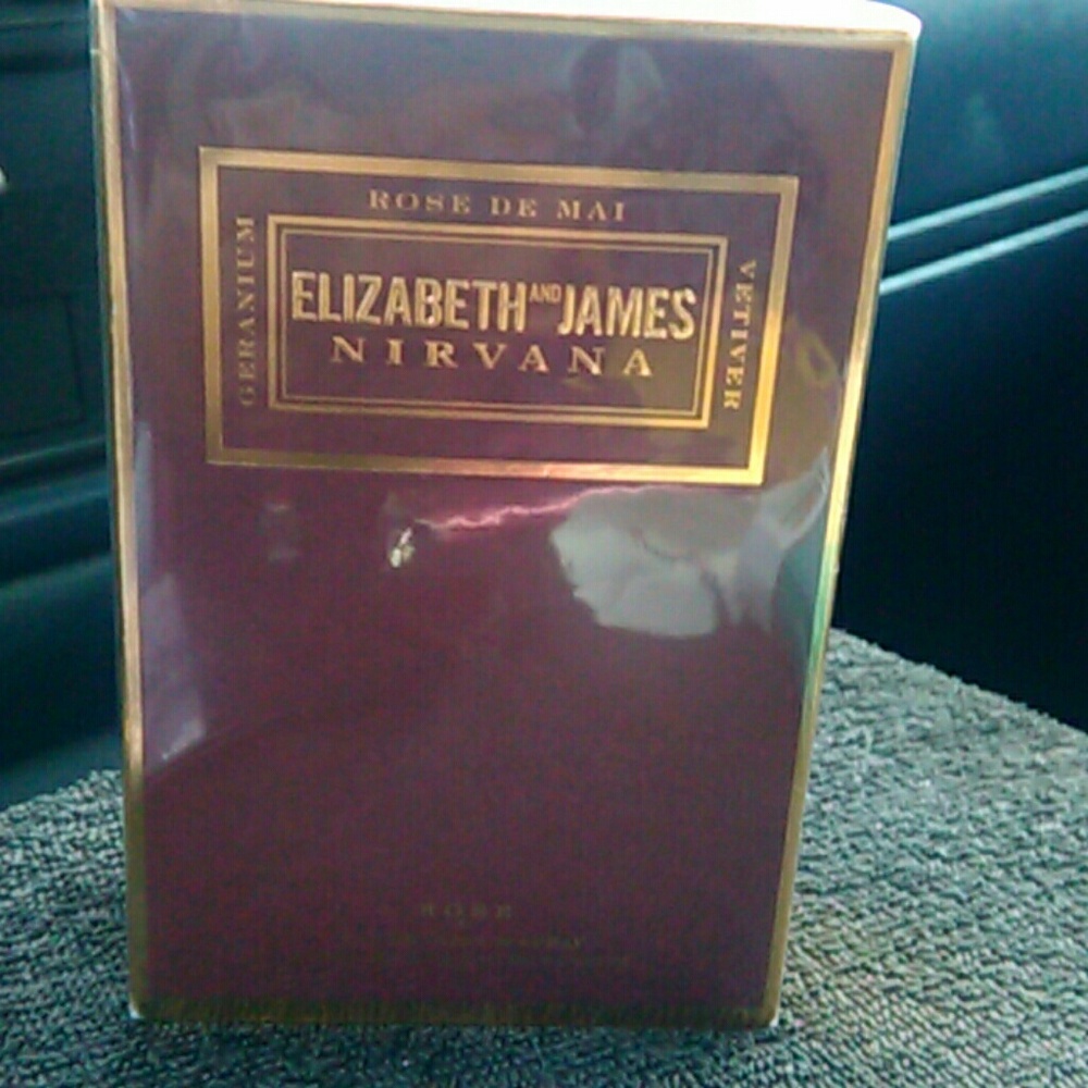 Elizabeth and james nirvana rose