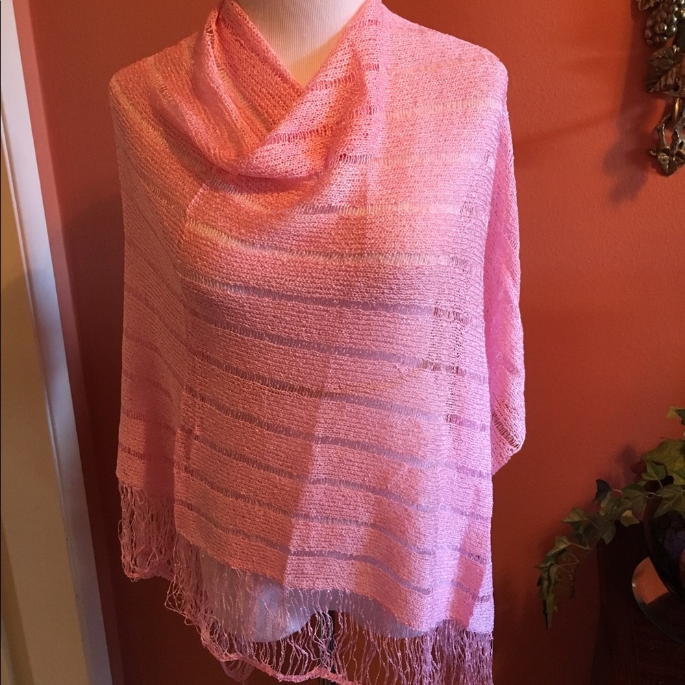 RAGZ pink pullover shawl