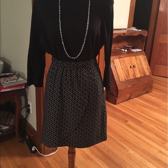 LOFT Dresses & Skirts - Loft Skirt (NWOT)