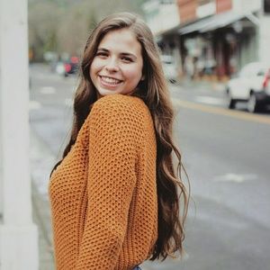 Meet your Posher, Kayja