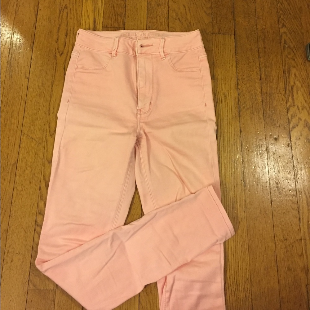 High waisted jeans