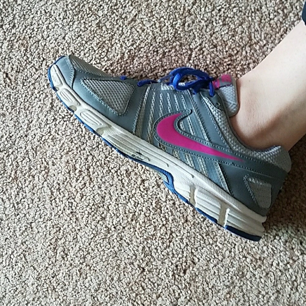 Nike Downshifter 5