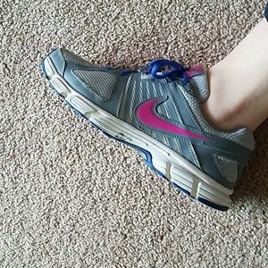 Nike Downshifter 5