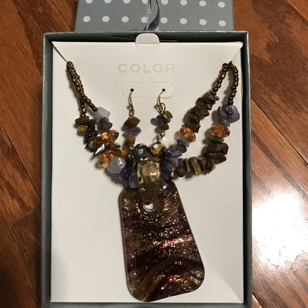 Necklace and earrings